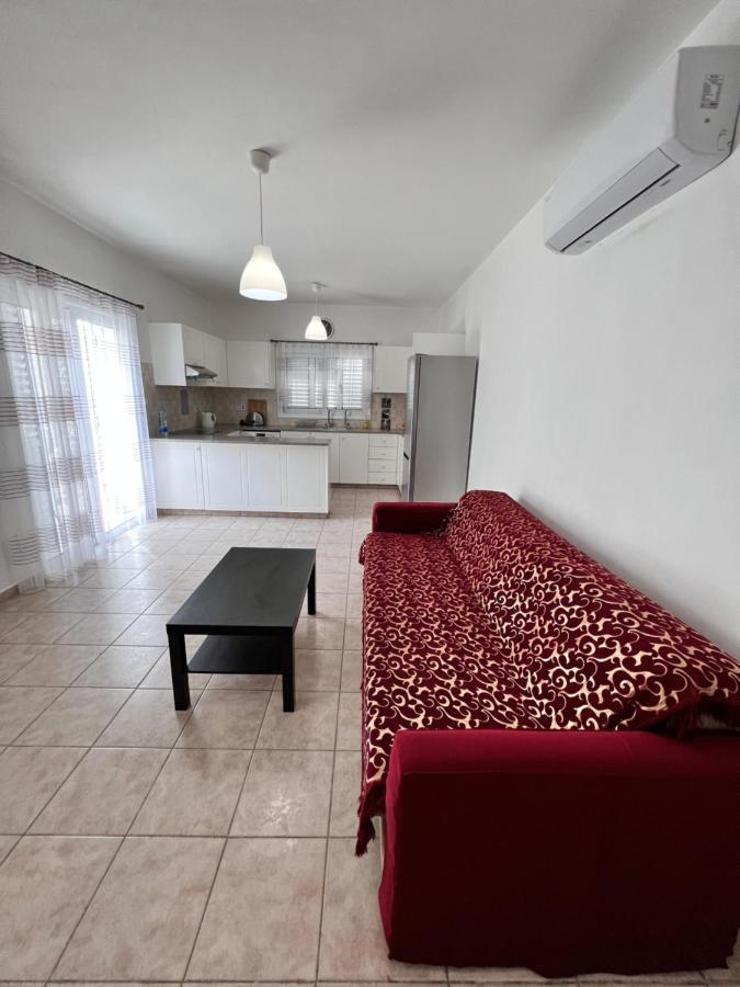 Pafia Sunbeach Townhouse Paphos Esterno foto