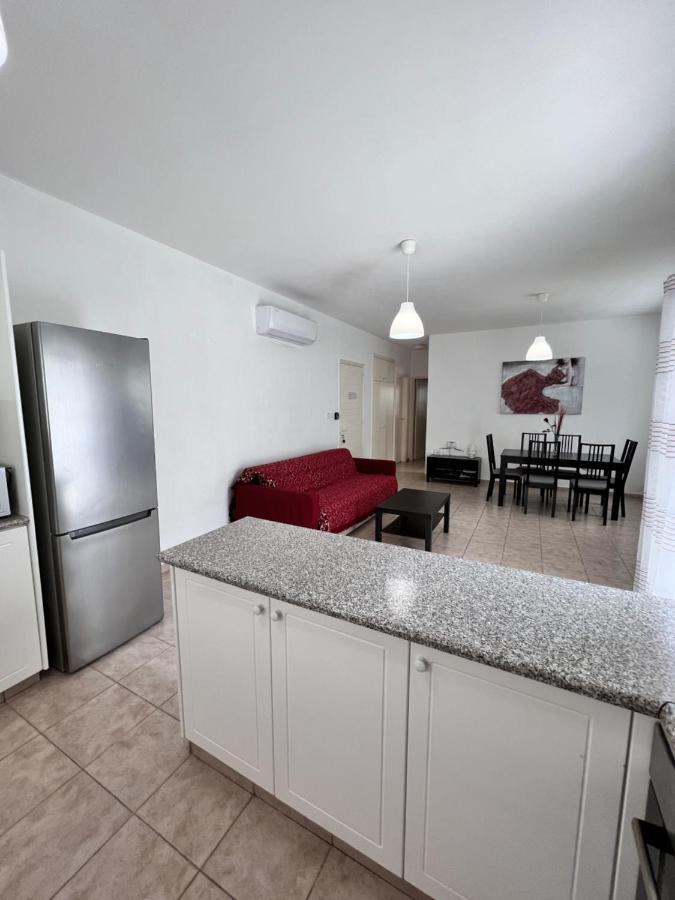 Pafia Sunbeach Townhouse Paphos Esterno foto