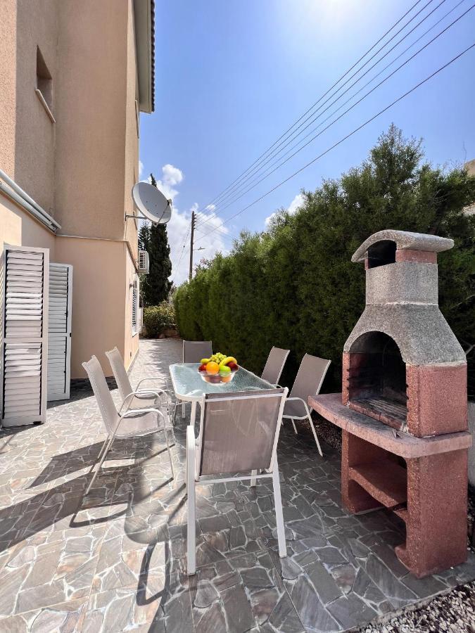 Pafia Sunbeach Townhouse Paphos Esterno foto